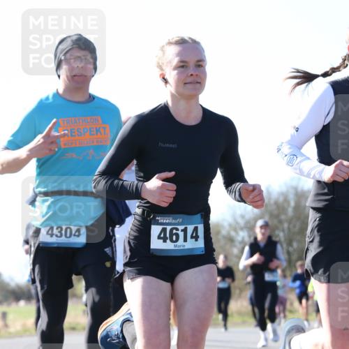 06.04.2025 - 44. Internationalen Wilhelmsburger Insellauf Jannik Wohlers http://msf.ph/oto/7623173 06.04.2025 10:26:19 Laufen 4304, 44, 4614 meine-sportfotos.de