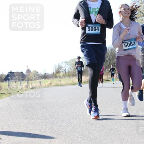 06.04.2025 - 44. Internationalen Wilhelmsburger Insellauf Jannik Wohlers http://msf.ph/oto/7623193 06.04.2025 10:26:33 Laufen 20, 5064, 5063 meine-sportfotos.de