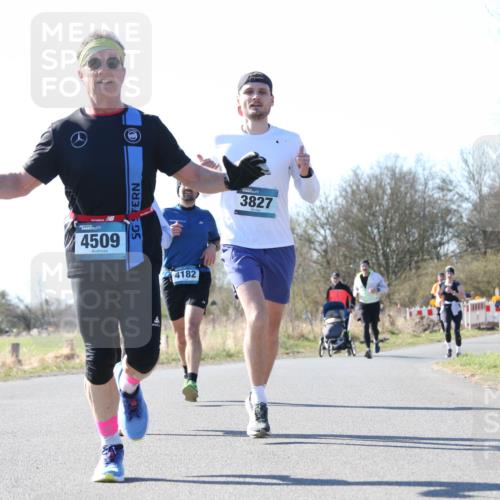 06.04.2025 - 44. Internationalen Wilhelmsburger Insellauf Jannik Wohlers http://msf.ph/oto/7623250 06.04.2025 10:27:03 Laufen 4509, 4182, 3827, 31, 4321, 3924 meine-sportfotos.de