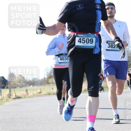 06.04.2025 - 44. Internationalen Wilhelmsburger Insellauf Jannik Wohlers http://msf.ph/oto/7623253 06.04.2025 10:27:04 Laufen 4039, 4509, 382, 31, 4323 meine-sportfotos.de