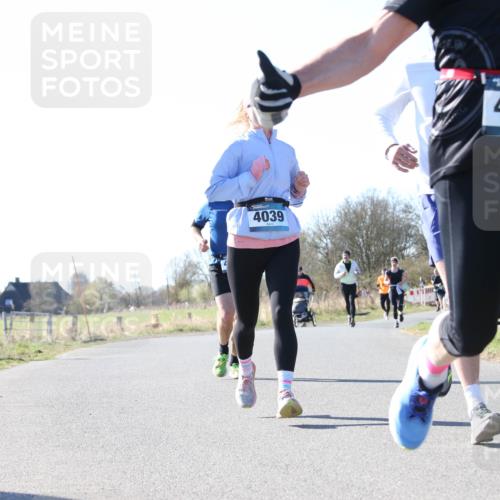 06.04.2025 - 44. Internationalen Wilhelmsburger Insellauf Jannik Wohlers http://msf.ph/oto/7623258 06.04.2025 10:27:04 Laufen 4039, 4509 meine-sportfotos.de