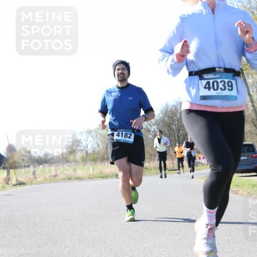 06.04.2025 - 44. Internationalen Wilhelmsburger Insellauf Jannik Wohlers http://msf.ph/oto/7623262 06.04.2025 10:27:05 Laufen 4182, 4039 meine-sportfotos.de