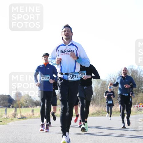 06.04.2025 - 44. Internationalen Wilhelmsburger Insellauf Jannik Wohlers http://msf.ph/oto/7623340 06.04.2025 10:27:39 Laufen 4302, 4013, 1301, 3052, 3918, 31, 4323 meine-sportfotos.de