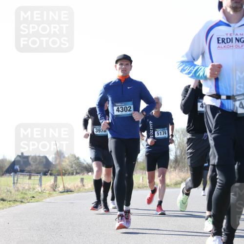 06.04.2025 - 44. Internationalen Wilhelmsburger Insellauf Jannik Wohlers http://msf.ph/oto/7623344 06.04.2025 10:27:40 Laufen 3970, 4302, 5174, 4013, 31, 4321 meine-sportfotos.de