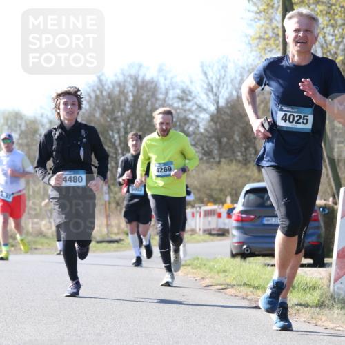 06.04.2025 - 44. Internationalen Wilhelmsburger Insellauf Jannik Wohlers http://msf.ph/oto/7623380 06.04.2025 10:27:57 Laufen 4480, 4269, 4025 meine-sportfotos.de