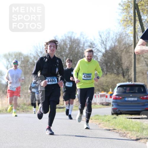 06.04.2025 - 44. Internationalen Wilhelmsburger Insellauf Jannik Wohlers http://msf.ph/oto/7623384 06.04.2025 10:27:57 Laufen 4387, 4480, 5003, 4269, 31, 4321, 4025 meine-sportfotos.de