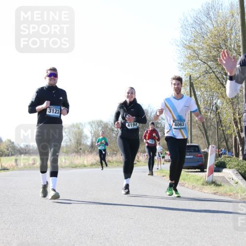 06.04.2025 - 44. Internationalen Wilhelmsburger Insellauf Jannik Wohlers http://msf.ph/oto/7623413 06.04.2025 10:28:08 Laufen 3123, 4194, 3190, 4063, 431, 4321, 4097 meine-sportfotos.de