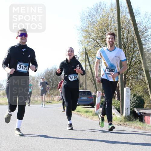 06.04.2025 - 44. Internationalen Wilhelmsburger Insellauf Jannik Wohlers http://msf.ph/oto/7623421 06.04.2025 10:28:09 Laufen 3123, 4194, 4063, 31, 4323 meine-sportfotos.de