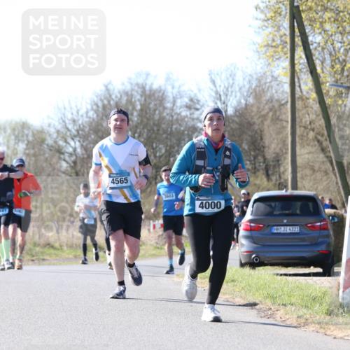 06.04.2025 - 44. Internationalen Wilhelmsburger Insellauf Jannik Wohlers http://msf.ph/oto/7623500 06.04.2025 10:28:33 Laufen 5061, 4565, 3603, 4000, 31, 4321 meine-sportfotos.de