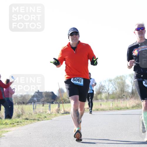 06.04.2025 - 44. Internationalen Wilhelmsburger Insellauf Jannik Wohlers http://msf.ph/oto/7623513 06.04.2025 10:28:41 Laufen 5061, 4557, 4441 meine-sportfotos.de