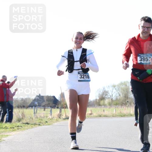 06.04.2025 - 44. Internationalen Wilhelmsburger Insellauf Jannik Wohlers http://msf.ph/oto/7623538 06.04.2025 10:28:54 Laufen 3218, 3957, 4475 meine-sportfotos.de