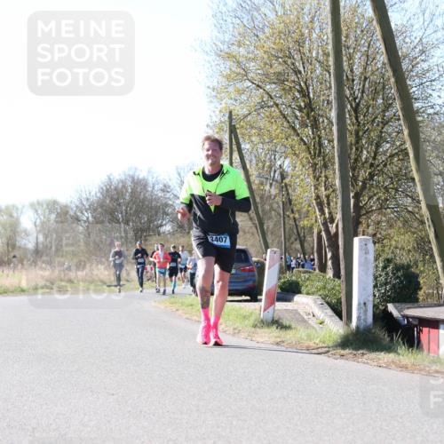 06.04.2025 - 44. Internationalen Wilhelmsburger Insellauf Jannik Wohlers http://msf.ph/oto/7623549 06.04.2025 10:29:01 Laufen 3407 meine-sportfotos.de