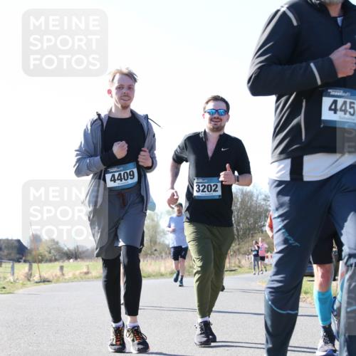 06.04.2025 - 44. Internationalen Wilhelmsburger Insellauf Jannik Wohlers http://msf.ph/oto/7623582 06.04.2025 10:29:16 Laufen 4409, 3202, 4452 meine-sportfotos.de