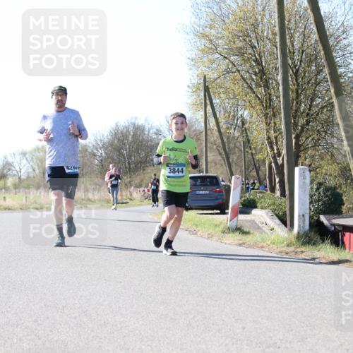 06.04.2025 - 44. Internationalen Wilhelmsburger Insellauf Jannik Wohlers http://msf.ph/oto/7623591 06.04.2025 10:29:19 Laufen 4200, 3844, 31, 4321 meine-sportfotos.de