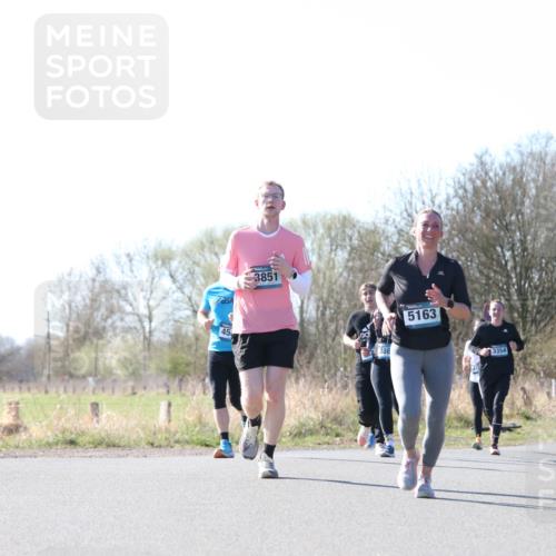 06.04.2025 - 44. Internationalen Wilhelmsburger Insellauf Jannik Wohlers http://msf.ph/oto/7623604 06.04.2025 10:29:27 Laufen 3851, 45, 388, 5163, 3354, 212, 3745 meine-sportfotos.de