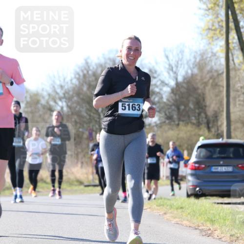 06.04.2025 - 44. Internationalen Wilhelmsburger Insellauf Jannik Wohlers http://msf.ph/oto/7623613 06.04.2025 10:29:29 Laufen 3851, 5163 meine-sportfotos.de