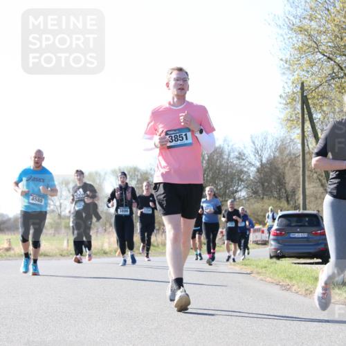 06.04.2025 - 44. Internationalen Wilhelmsburger Insellauf Jannik Wohlers http://msf.ph/oto/7623618 06.04.2025 10:29:31 Laufen 4585, 625, 3886, 3354, 3851, 3212, 31, 4321, 63 meine-sportfotos.de