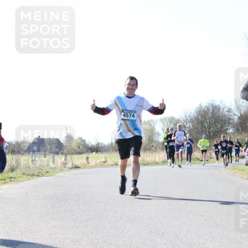 06.04.2025 - 44. Internationalen Wilhelmsburger Insellauf Jannik Wohlers http://msf.ph/oto/7623707 06.04.2025 10:30:01 Laufen 4574, 4466, 31, 4323, 3897 meine-sportfotos.de