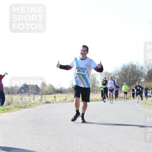 06.04.2025 - 44. Internationalen Wilhelmsburger Insellauf Jannik Wohlers http://msf.ph/oto/7623709 06.04.2025 10:30:02 Laufen 4574, 4466, 31, 4323, 3897 meine-sportfotos.de