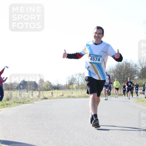 06.04.2025 - 44. Internationalen Wilhelmsburger Insellauf Jannik Wohlers http://msf.ph/oto/7623712 06.04.2025 10:30:02 Laufen 4574, 31, 4321 meine-sportfotos.de