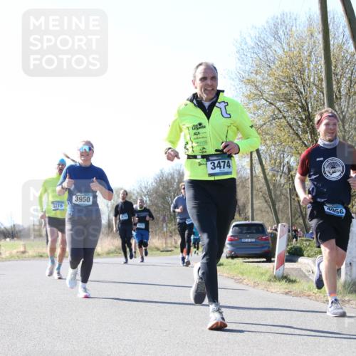 06.04.2025 - 44. Internationalen Wilhelmsburger Insellauf Jannik Wohlers http://msf.ph/oto/7623722 06.04.2025 10:30:11 Laufen 3215, 3950, 3072, 3474, 31, 4321, 4056 meine-sportfotos.de
