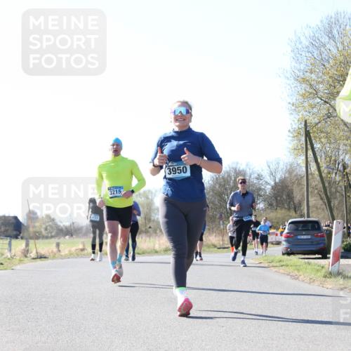 06.04.2025 - 44. Internationalen Wilhelmsburger Insellauf Jannik Wohlers http://msf.ph/oto/7623726 06.04.2025 10:30:12 Laufen 151, 3215, 3950, 31, 4321, 347 meine-sportfotos.de