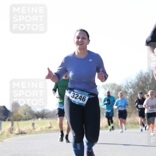 06.04.2025 - 44. Internationalen Wilhelmsburger Insellauf Jannik Wohlers http://msf.ph/oto/7623750 06.04.2025 10:30:17 Laufen 3246, 3151 meine-sportfotos.de