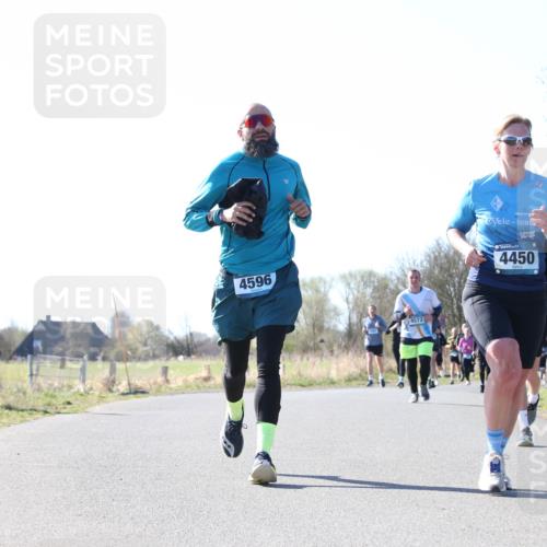 06.04.2025 - 44. Internationalen Wilhelmsburger Insellauf Jannik Wohlers http://msf.ph/oto/7623766 06.04.2025 10:30:24 Laufen 4596, 4573, 4450, 31, 4323 meine-sportfotos.de