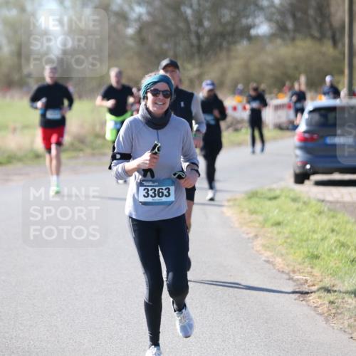 06.04.2025 - 44. Internationalen Wilhelmsburger Insellauf Jannik Wohlers http://msf.ph/oto/7623903 06.04.2025 10:31:59 Laufen 3363 meine-sportfotos.de