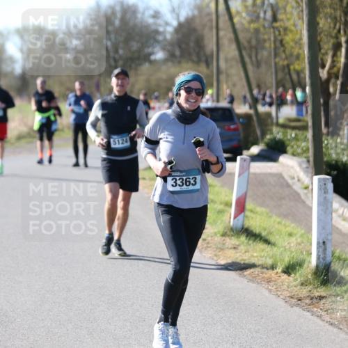 06.04.2025 - 44. Internationalen Wilhelmsburger Insellauf Jannik Wohlers http://msf.ph/oto/7623910 06.04.2025 10:32:00 Laufen 3363 meine-sportfotos.de