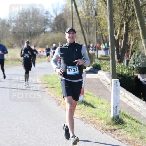 06.04.2025 - 44. Internationalen Wilhelmsburger Insellauf Jannik Wohlers http://msf.ph/oto/7623916 06.04.2025 10:32:02 Laufen 50, 5124 meine-sportfotos.de