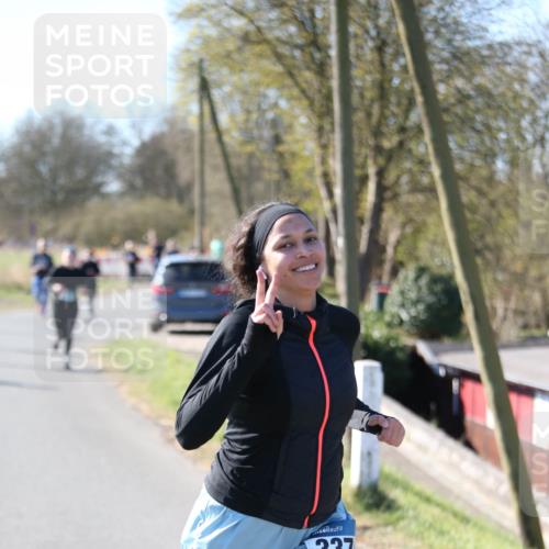 06.04.2025 - 44. Internationalen Wilhelmsburger Insellauf Jannik Wohlers http://msf.ph/oto/7623955 06.04.2025 10:32:12 Laufen 337 meine-sportfotos.de