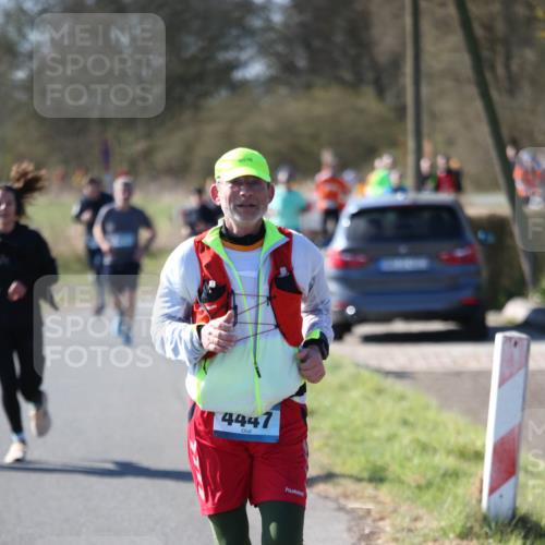 06.04.2025 - 44. Internationalen Wilhelmsburger Insellauf Jannik Wohlers http://msf.ph/oto/7623983 06.04.2025 10:32:20 Laufen 4447 meine-sportfotos.de