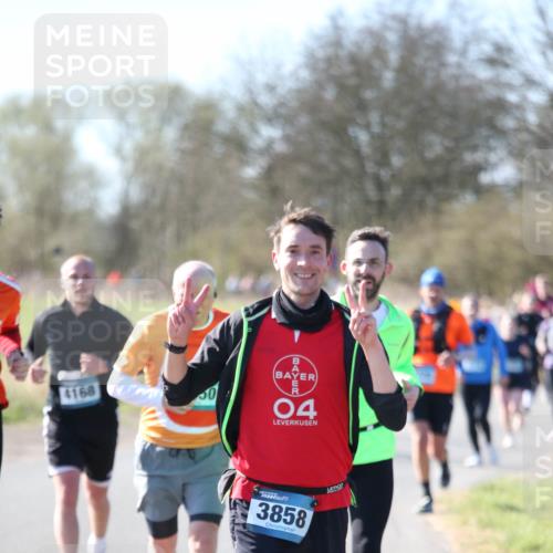 06.04.2025 - 44. Internationalen Wilhelmsburger Insellauf Jannik Wohlers http://msf.ph/oto/7624027 06.04.2025 10:32:39 Laufen 4168, 50, 04, 3858 meine-sportfotos.de