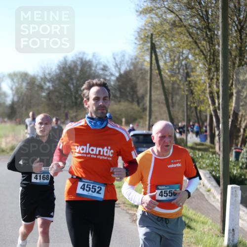 06.04.2025 - 44. Internationalen Wilhelmsburger Insellauf Jannik Wohlers http://msf.ph/oto/7624044 06.04.2025 10:32:43 Laufen 416, 4168, 4552, 4550 meine-sportfotos.de
