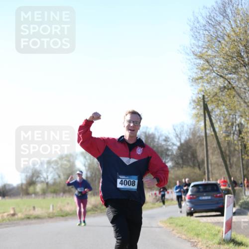 06.04.2025 - 44. Internationalen Wilhelmsburger Insellauf Jannik Wohlers http://msf.ph/oto/7624090 06.04.2025 10:32:56 Laufen 4008 meine-sportfotos.de
