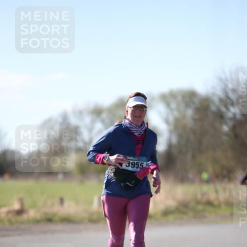 06.04.2025 - 44. Internationalen Wilhelmsburger Insellauf Jannik Wohlers http://msf.ph/oto/7624098 06.04.2025 10:33:00 Laufen 3955 meine-sportfotos.de