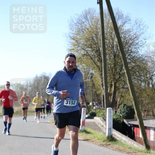 06.04.2025 - 44. Internationalen Wilhelmsburger Insellauf Jannik Wohlers http://msf.ph/oto/7624177 06.04.2025 10:33:25 Laufen 3152 meine-sportfotos.de