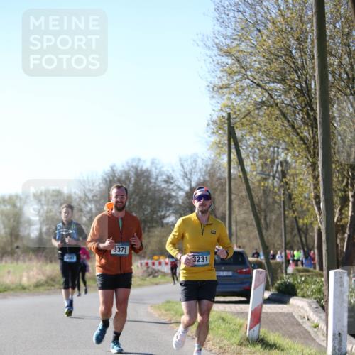 06.04.2025 - 44. Internationalen Wilhelmsburger Insellauf Jannik Wohlers http://msf.ph/oto/7624193 06.04.2025 10:33:30 Laufen 3697, 3371, 3231 meine-sportfotos.de