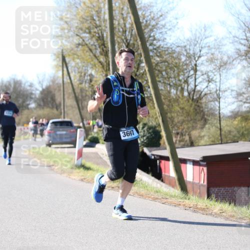 06.04.2025 - 44. Internationalen Wilhelmsburger Insellauf Jannik Wohlers http://msf.ph/oto/7624207 06.04.2025 10:33:35 Laufen 3697 meine-sportfotos.de