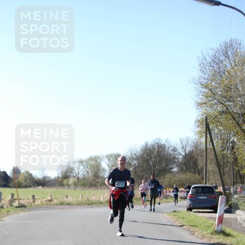 06.04.2025 - 44. Internationalen Wilhelmsburger Insellauf Jannik Wohlers http://msf.ph/oto/7624236 06.04.2025 10:33:43 Laufen 4212 meine-sportfotos.de