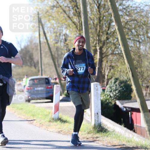 06.04.2025 - 44. Internationalen Wilhelmsburger Insellauf Jannik Wohlers http://msf.ph/oto/7624251 06.04.2025 10:33:52 Laufen 3332, 277 meine-sportfotos.de