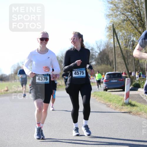 06.04.2025 - 44. Internationalen Wilhelmsburger Insellauf Jannik Wohlers http://msf.ph/oto/7624256 06.04.2025 10:33:53 Laufen 4376, 4575, 3332 meine-sportfotos.de