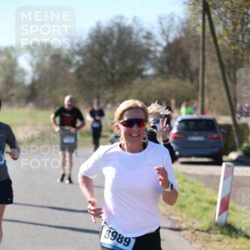 06.04.2025 - 44. Internationalen Wilhelmsburger Insellauf Jannik Wohlers http://msf.ph/oto/7624316 06.04.2025 10:34:18 Laufen 8, 3989 meine-sportfotos.de