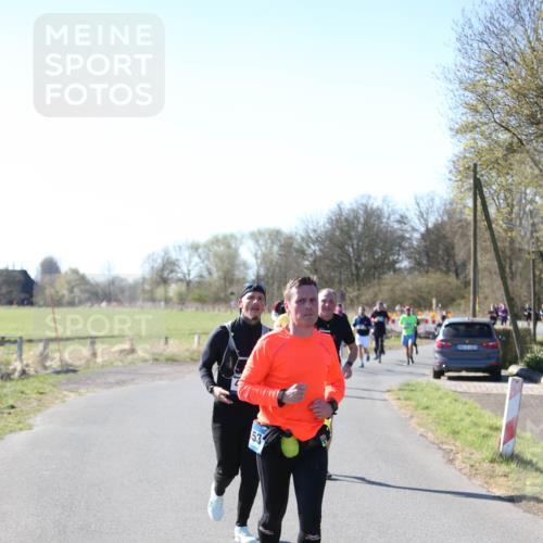 06.04.2025 - 44. Internationalen Wilhelmsburger Insellauf Jannik Wohlers http://msf.ph/oto/7624335 06.04.2025 10:34:22 Laufen 53 meine-sportfotos.de