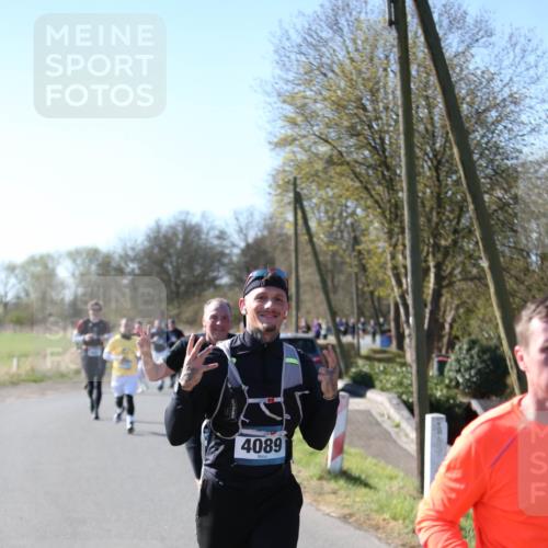06.04.2025 - 44. Internationalen Wilhelmsburger Insellauf Jannik Wohlers http://msf.ph/oto/7624341 06.04.2025 10:34:24 Laufen 4089, 53 meine-sportfotos.de
