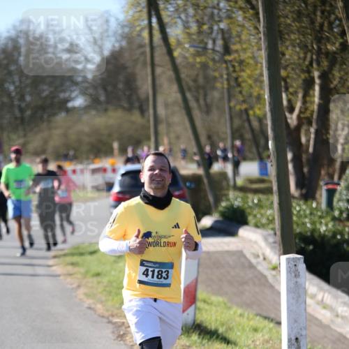 06.04.2025 - 44. Internationalen Wilhelmsburger Insellauf Jannik Wohlers http://msf.ph/oto/7624353 06.04.2025 10:34:28 Laufen 4183 meine-sportfotos.de