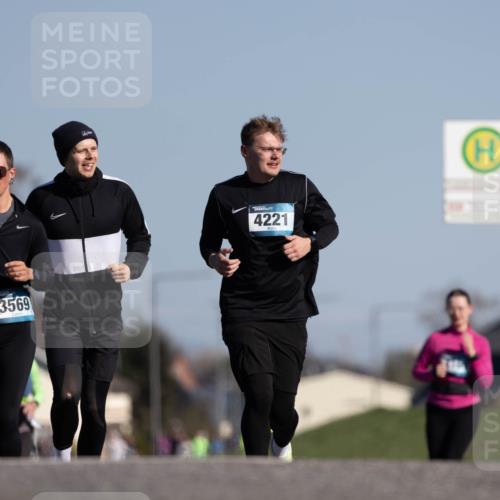 06.04.2025 - 44. Internationalen Wilhelmsburger Insellauf Michael Strokosch http://msf.ph/oto/7624563 06.04.2025 10:08:56 Laufen 3569, 4221 meine-sportfotos.de