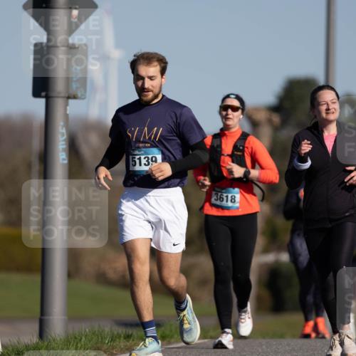06.04.2025 - 44. Internationalen Wilhelmsburger Insellauf Michael Strokosch http://msf.ph/oto/7624588 06.04.2025 10:09:23 Laufen 21, 097, 5139, 3618, 3659, 300 meine-sportfotos.de