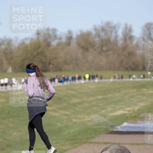 06.04.2025 - 44. Internationalen Wilhelmsburger Insellauf Michael Strokosch http://msf.ph/oto/7624608 06.04.2025 10:09:44 Laufen  meine-sportfotos.de